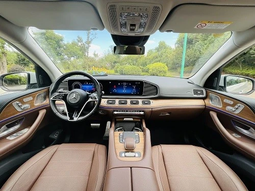 4 4
